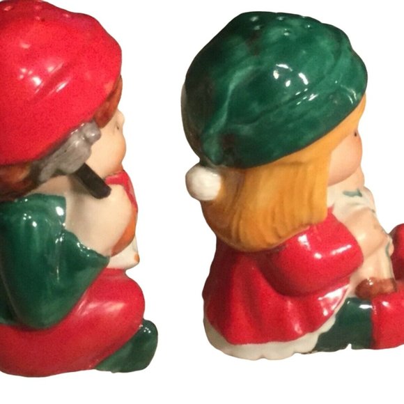Vintage 1983 Avon Boy and Girl Elf Salt and Pepper Shakers Christmas Holiday - Picture 3 of 7